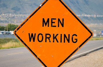 Sexist men working sign - HeadStuff.org