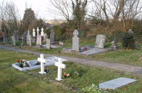 Image for Graveyard Trip by Chaelio Thomas of a Wexford Graveyard - HeadStuff.org