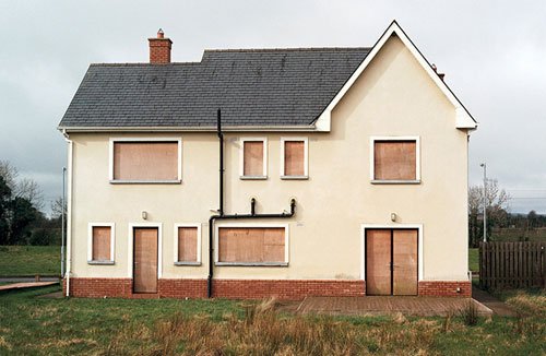 Ireland's bank crisis, recession, property boom and bust, inflation, corruption, property bust, ghost estates, greed, irish government, reeling in the years, ruth connolly, photographs - HeadStuff.org
