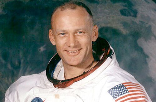 Buzz Aldrin, Astronaut, first men on the moon, Moon Landing, Apollo 11, 1969, JFK, Gemini, Space mission, NASA, 45 years ago, 45th anniversary - HeadStuff.org