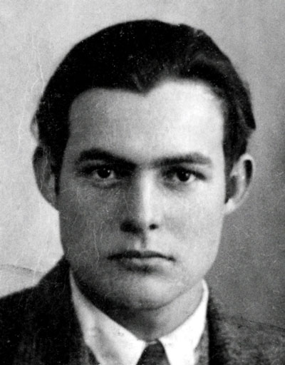 Young ernest hemingway, passport picture, writer, journalist, short stories WWII, world war one, wounded writer, a moveable feast, the sun also rises, cuba - HeadStuff.org