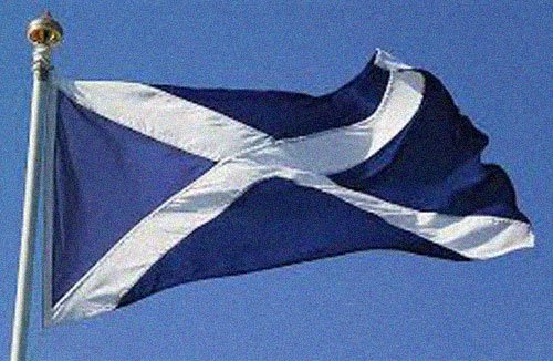 Scotland, Scottish flag, Scotland the Brave, Scottish independence, referendum, jacobites, stewarts, united kingdom, union, why i love scotland, the scots, scotch, flag in the wind - HeadStuff.org