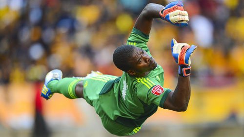 Senzo Meyiwa, South Africa’s national football team goalkeeper and captain, murdered footballers, dead football players - HeadStuff.org