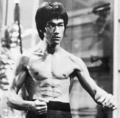Bruce Lee in Enter the Dragon, 1973 his last film, Golden Harvest, Hollywood, USA, 3 cuts, - HeadStuff.org