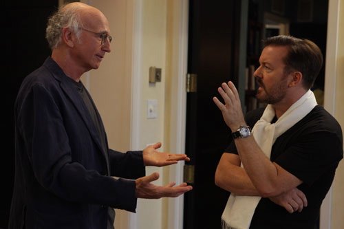 Larry David and Ricky Gervais arguing - HeadStuff.org 