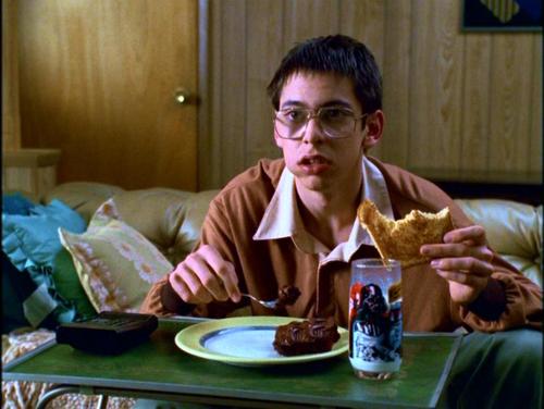Bill Haverchuck played by Martin Starr in Freaks and Geeks - Headstuff.org