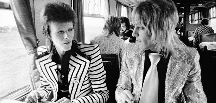 Bowie and Ronson 1973 - HeadStuff.org