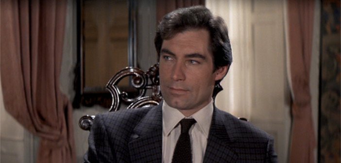 Living Daylights, Timothy Dalton, James Bond, top ten fashionable characters from movies, fashion in film, - HeadStuff.org