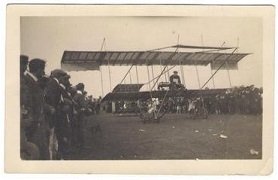 Possibly a photograph of John Chidley’s “flying machine” - headstuff.org
