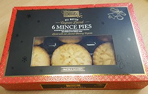 Mince pies, Reviewables 13 christmas special with Fred Cooke and Jim Elliot comedy podcast - HeadStuff.org