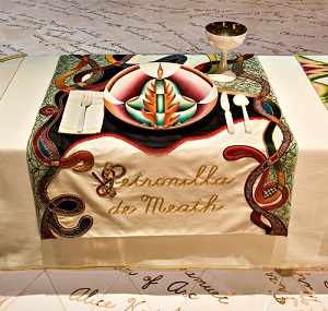 Place setting for Petronilla de Meath in Judy Chicago's "The Dinner Party" - headstuff.org