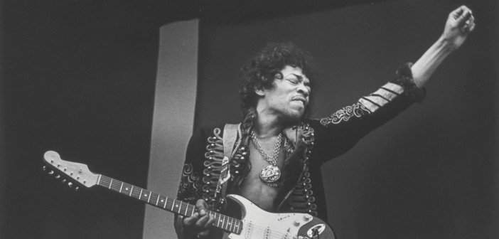 Jimi Hendrix 1967 - HeadStuff.org
