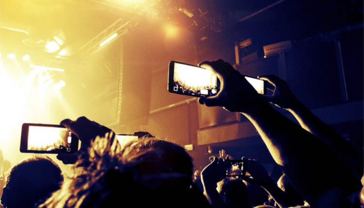 mobile phone ban at gigs
