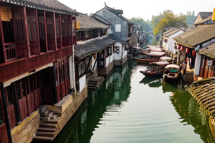 Short Story | Dinner In Zhouhuang By Aaron Lembo
