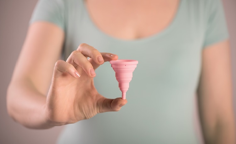 Menstrual cup reusable | HeadStuff.org