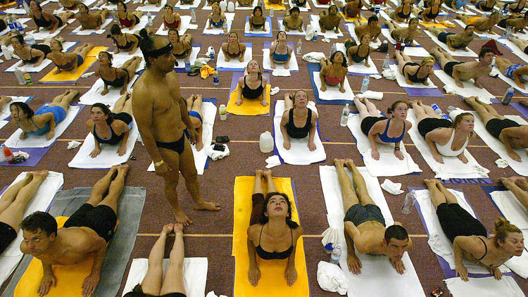 bikram yogi guru predator - headstuff.org